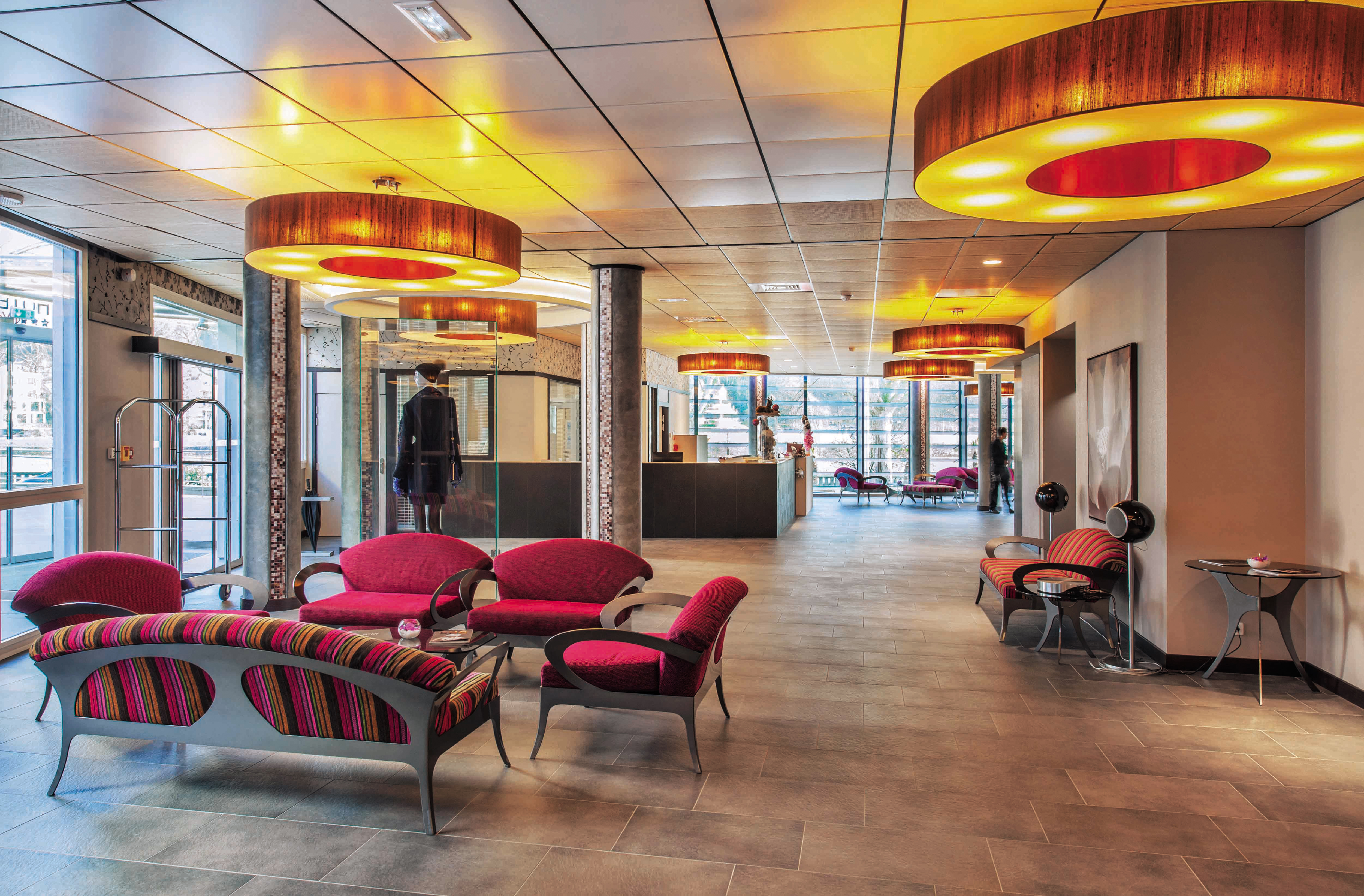 Hall-Hôtel-Lyon-Ouest©MLaurent RVB
